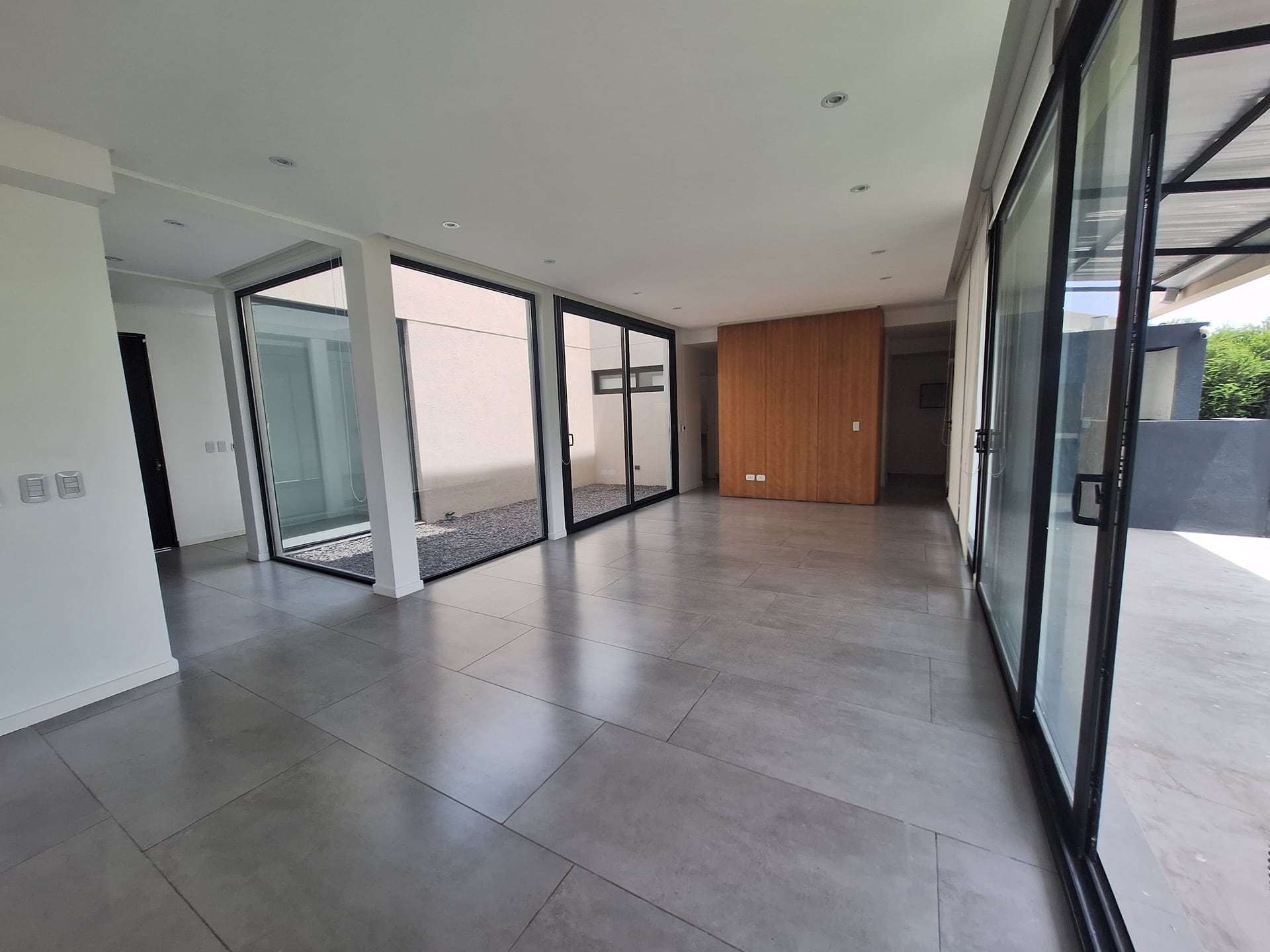 Casa 4 amb. en venta en El Cantón Puerto, Escobar, foto 2