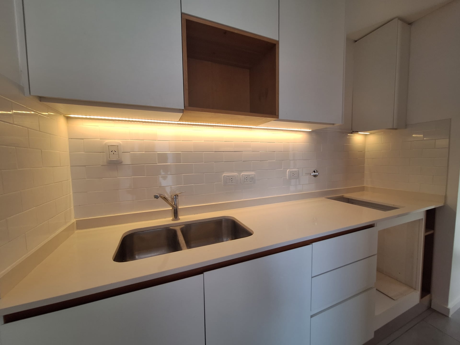 Casa 4 amb. en venta en El Cantón Puerto, Escobar, foto 4