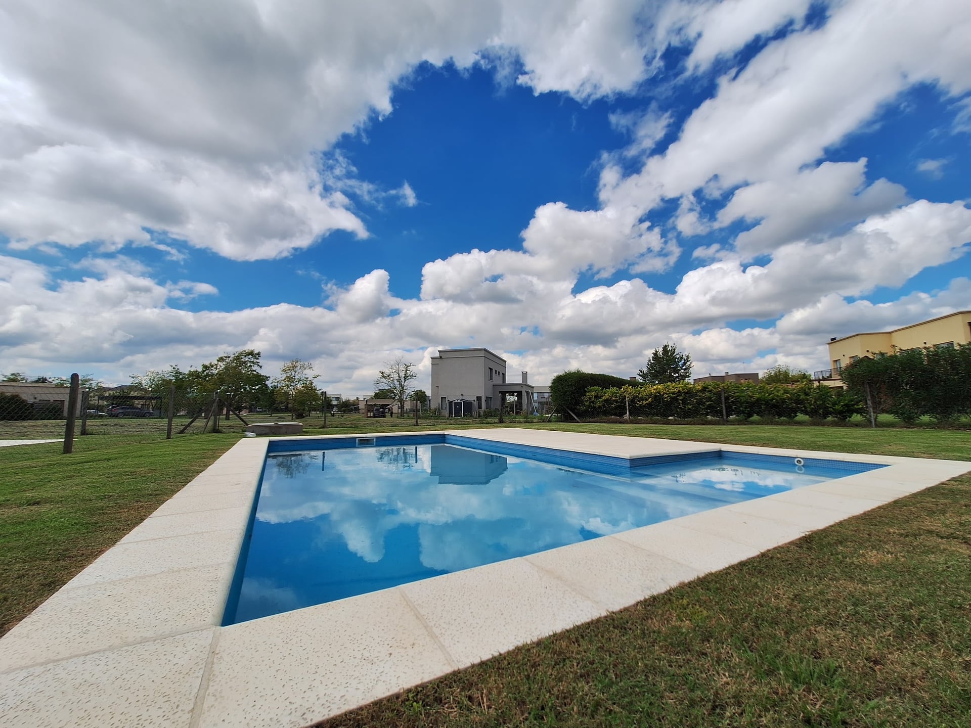 Casa 5 amb. en venta en El Cantón Golf, Escobar, foto 4